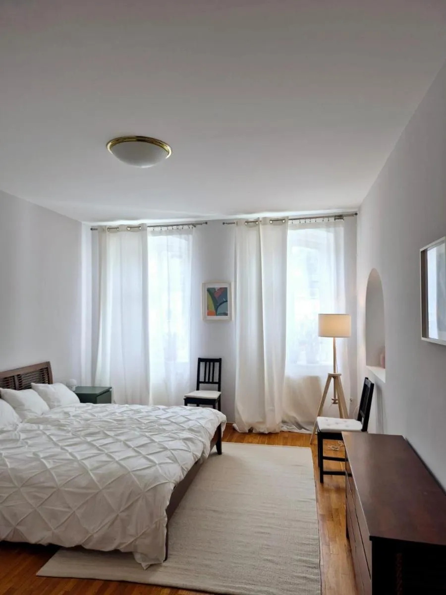 Airy & spacious apartment — 4