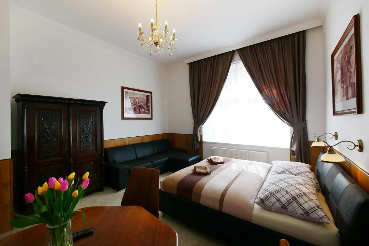 Apartment Karla Capka Street — 2