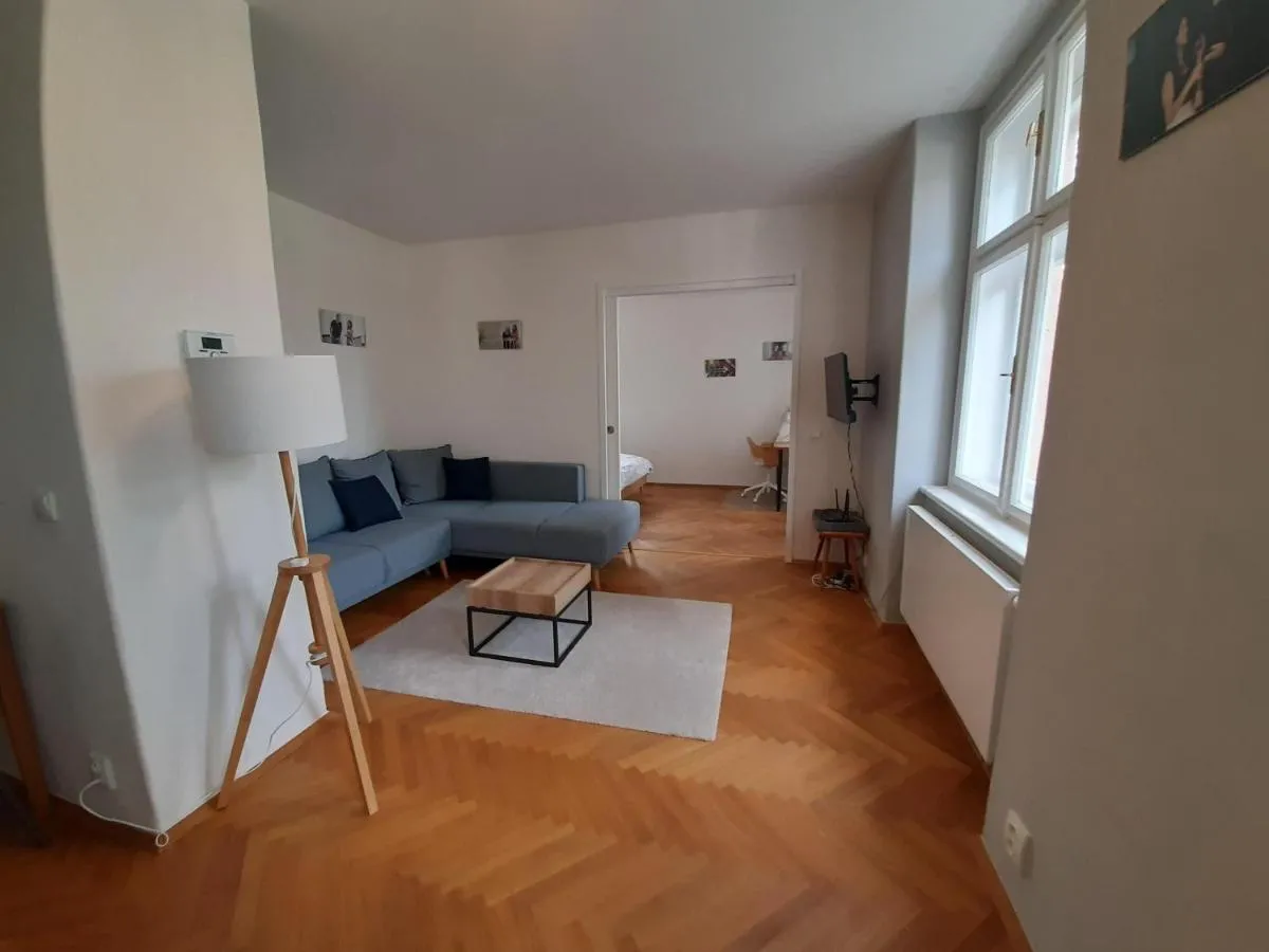 Apartment No 3 Poděbradská 7, Karlovy Vary — 5