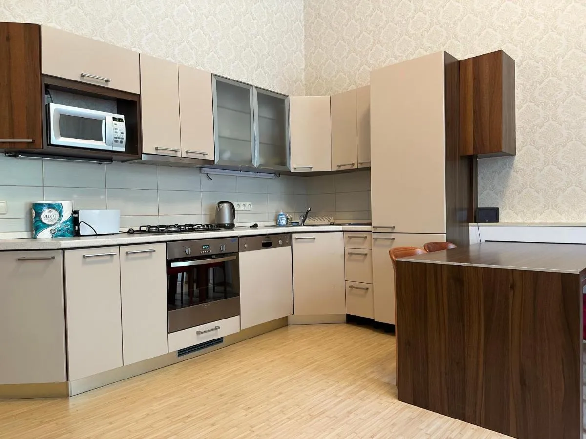 Apartment Sadova Karlovy Vary — 4