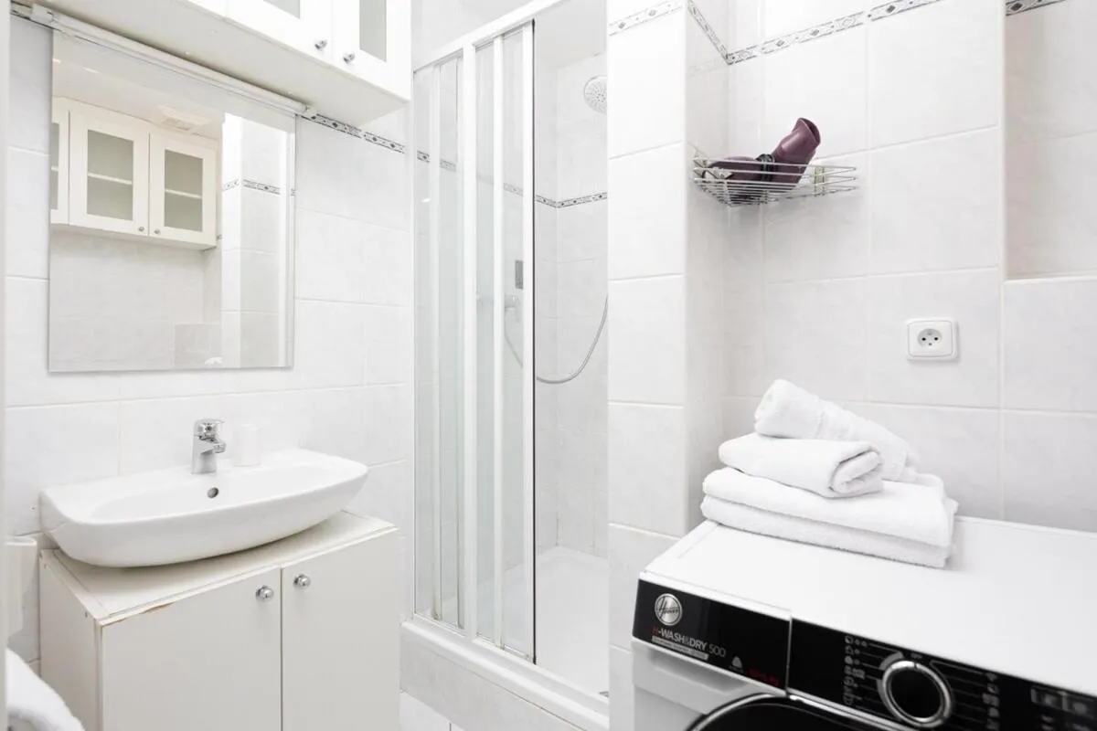 Apartment Valencia — 3