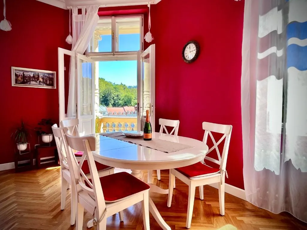 Bohemian City – Amazing View, Garage