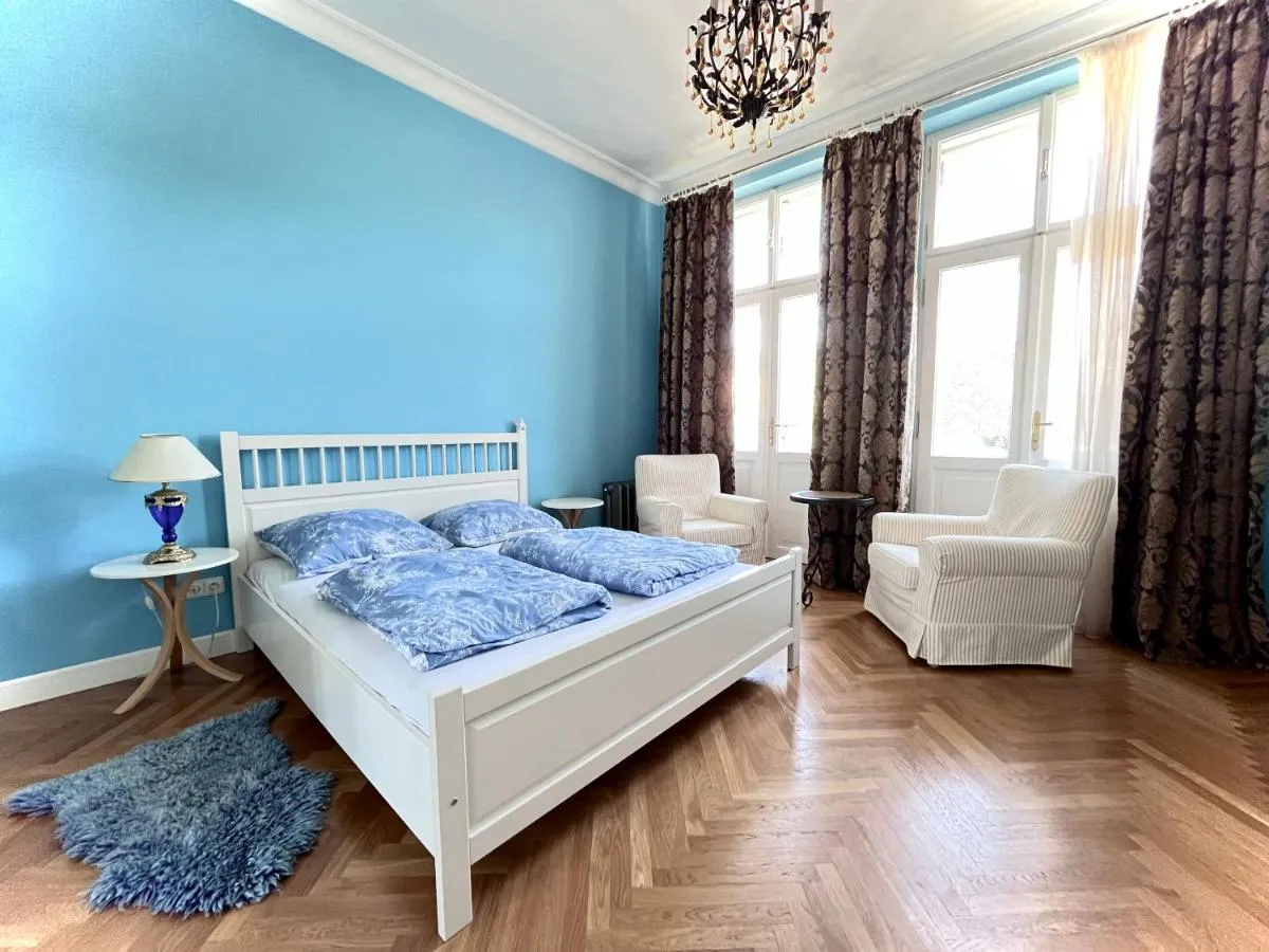 Bohemian City – Amazing View, Garage — 3