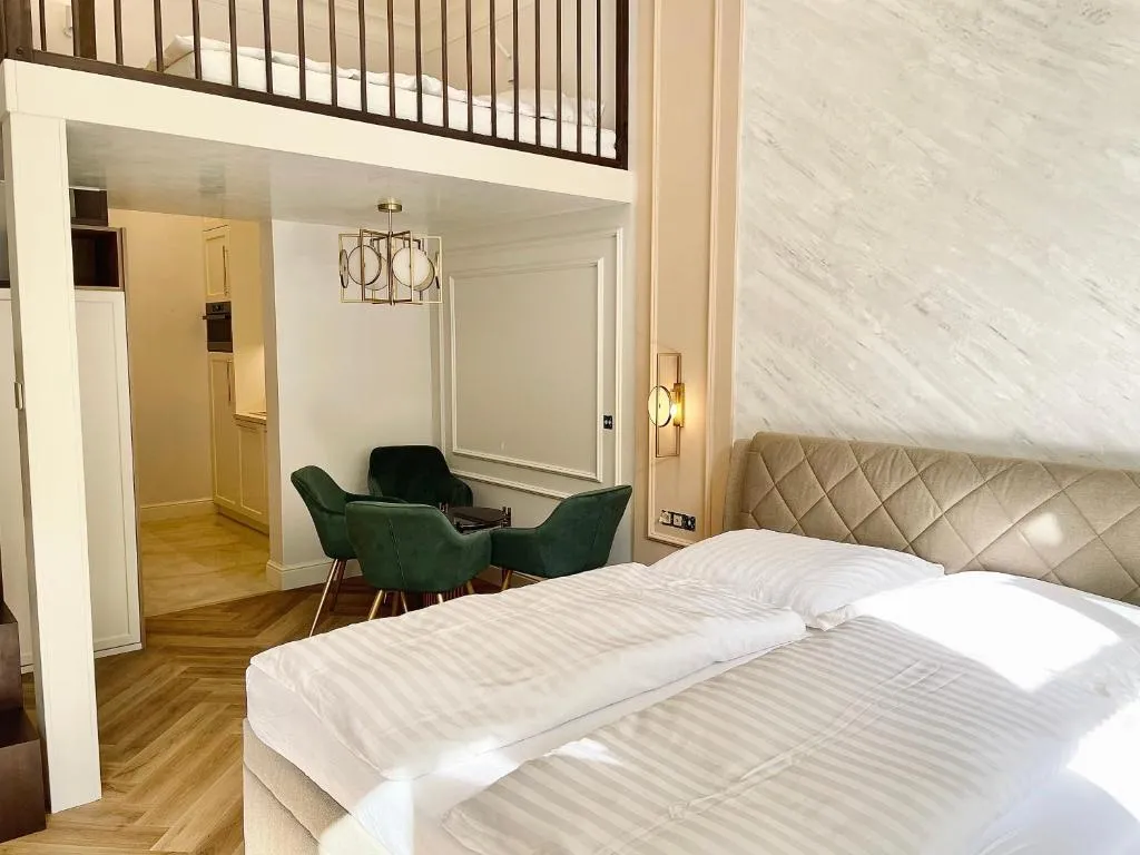 Carlsbad Grand studio Michal