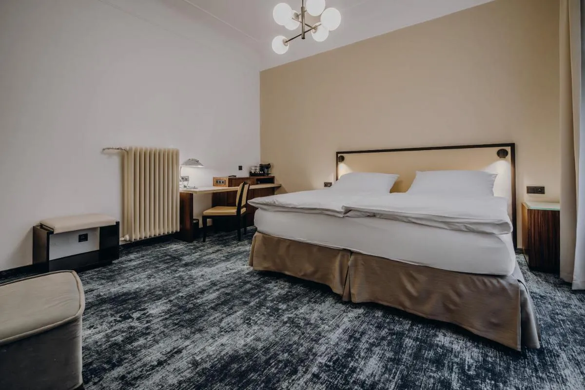 Esplanade Carlsbad — 4