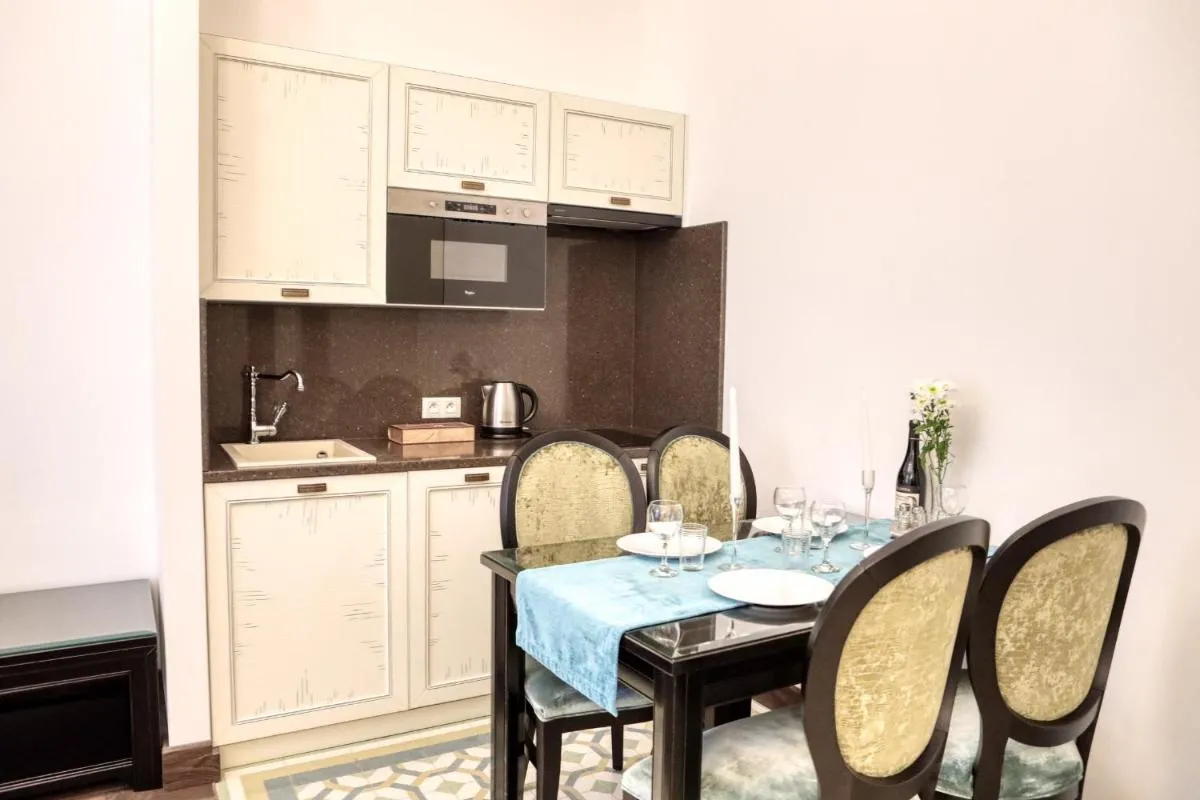 Ferdinandhof Apart-Hotel — 3