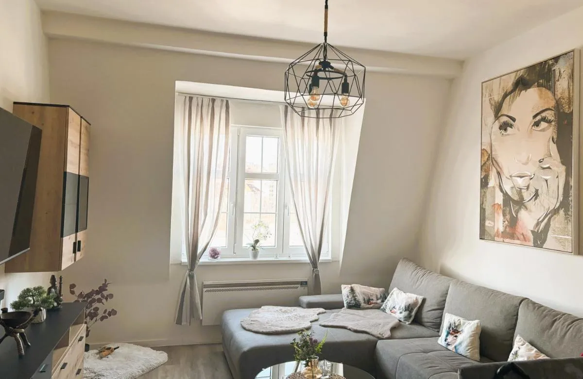 Golda Apartment Karlovy Vary Balcony, Parking, Near Spa & Train — 2