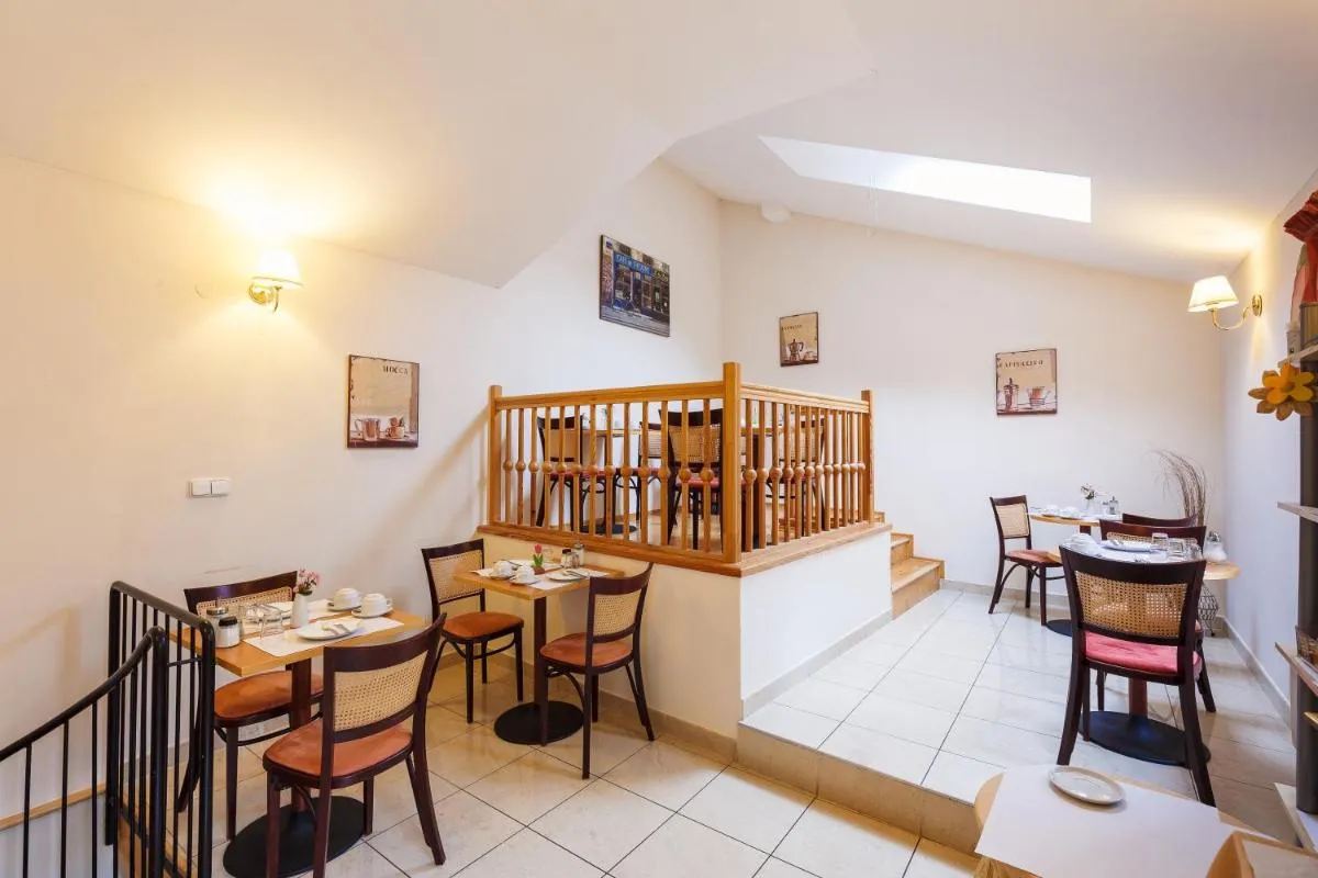 Hotel Maltezský Kříž — 4