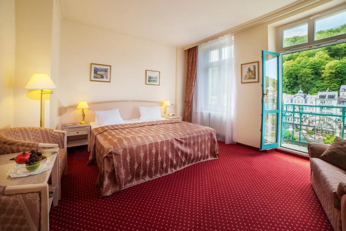 Interhotel Central — 2