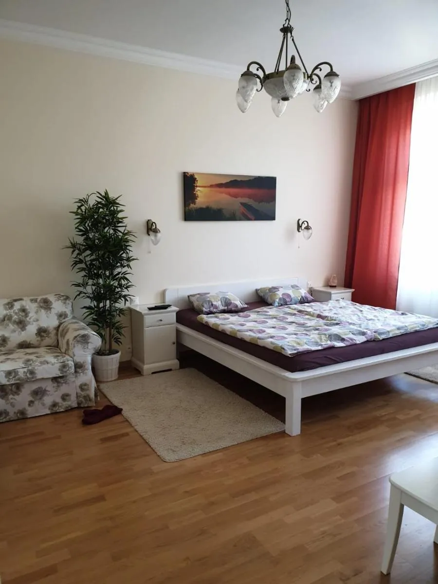 Jurincom apartments Masaryka — 5