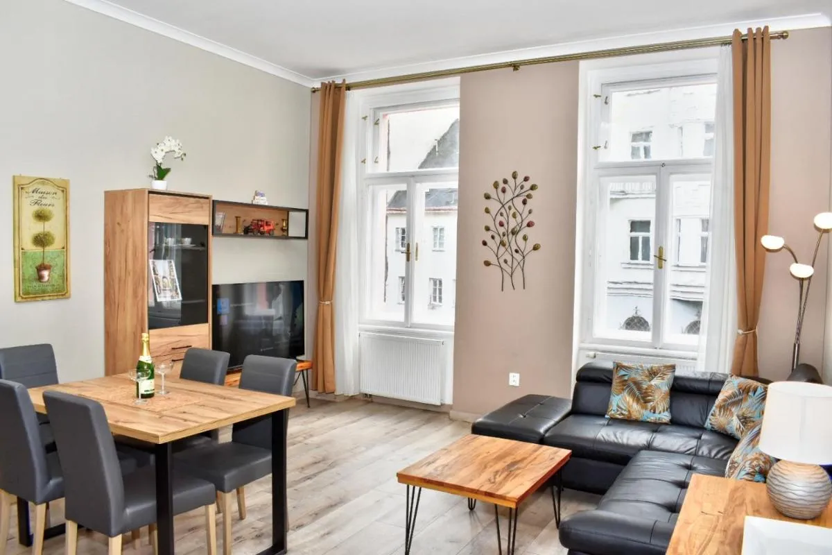 Karlsbad Family Apartment — 2