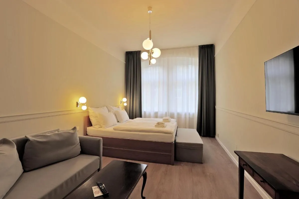 Kavalír Apartments — 2