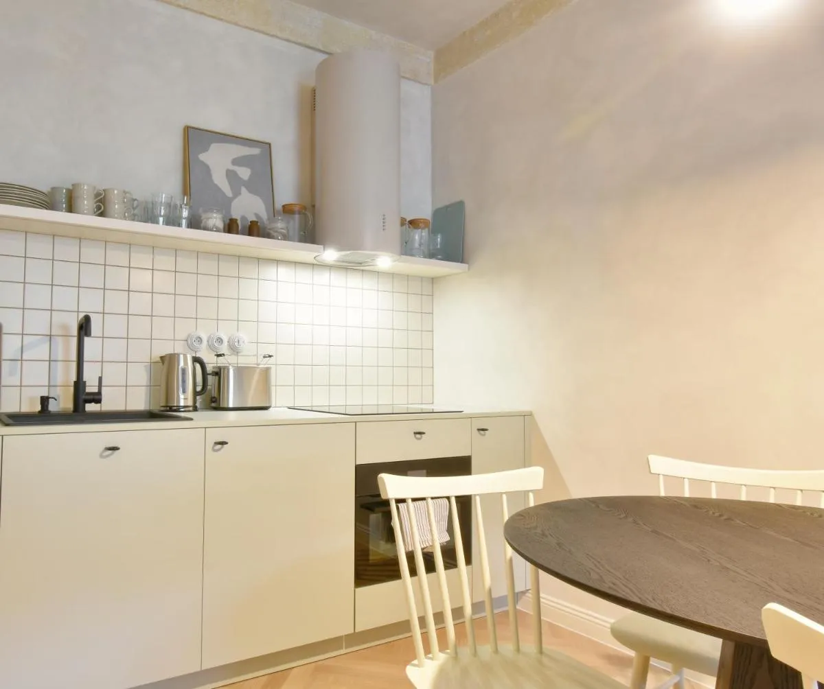 Limewash Apartments Karlsbad — 5