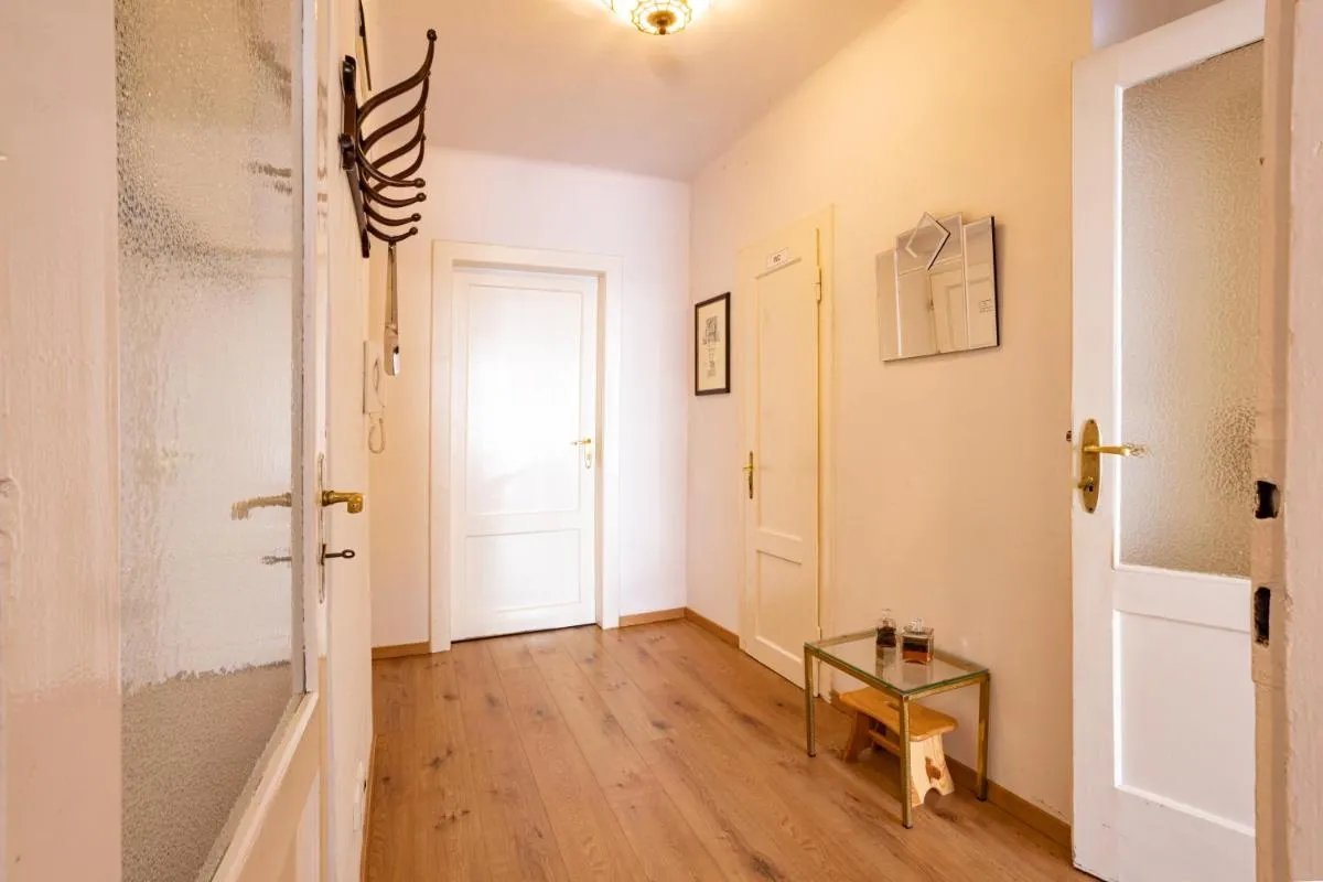 Melissa apartments — 2