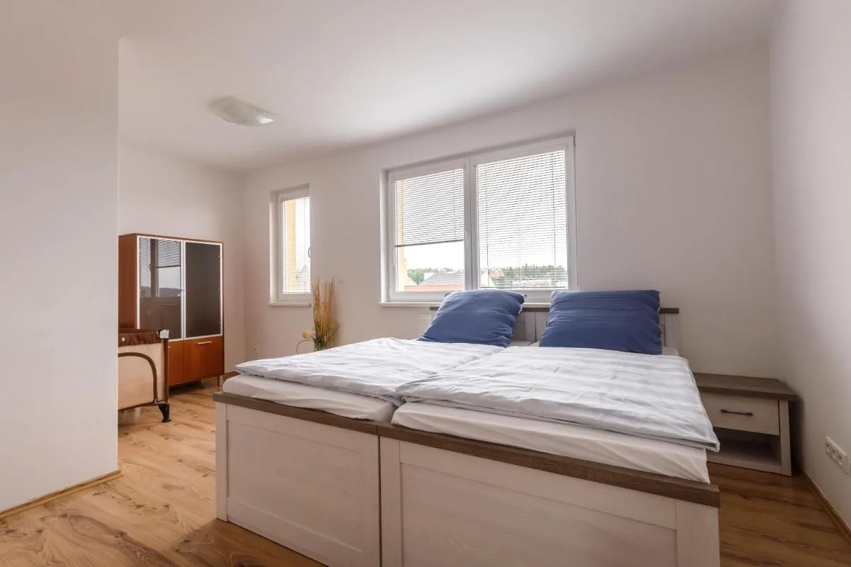 Modern Apartment with 2 bedrooms — 2