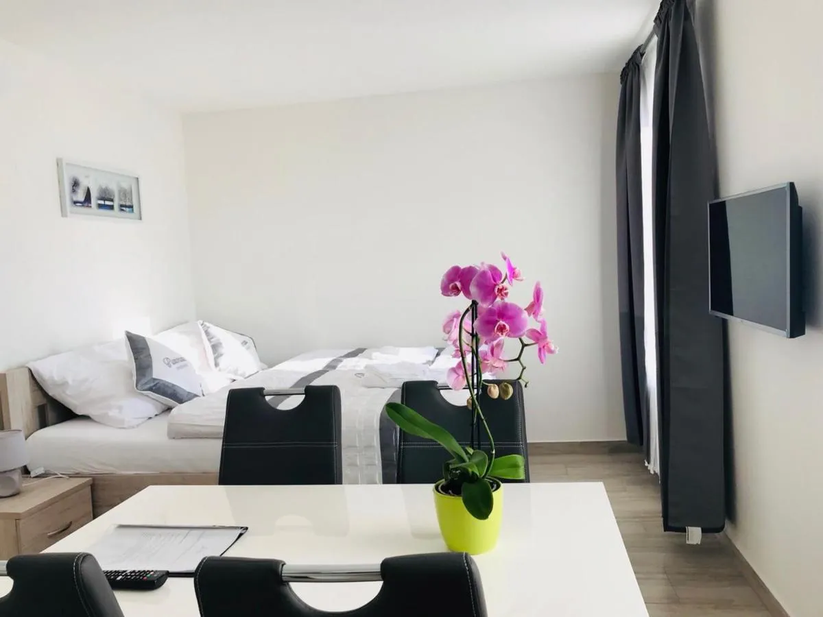 Panorama Apartments — 5