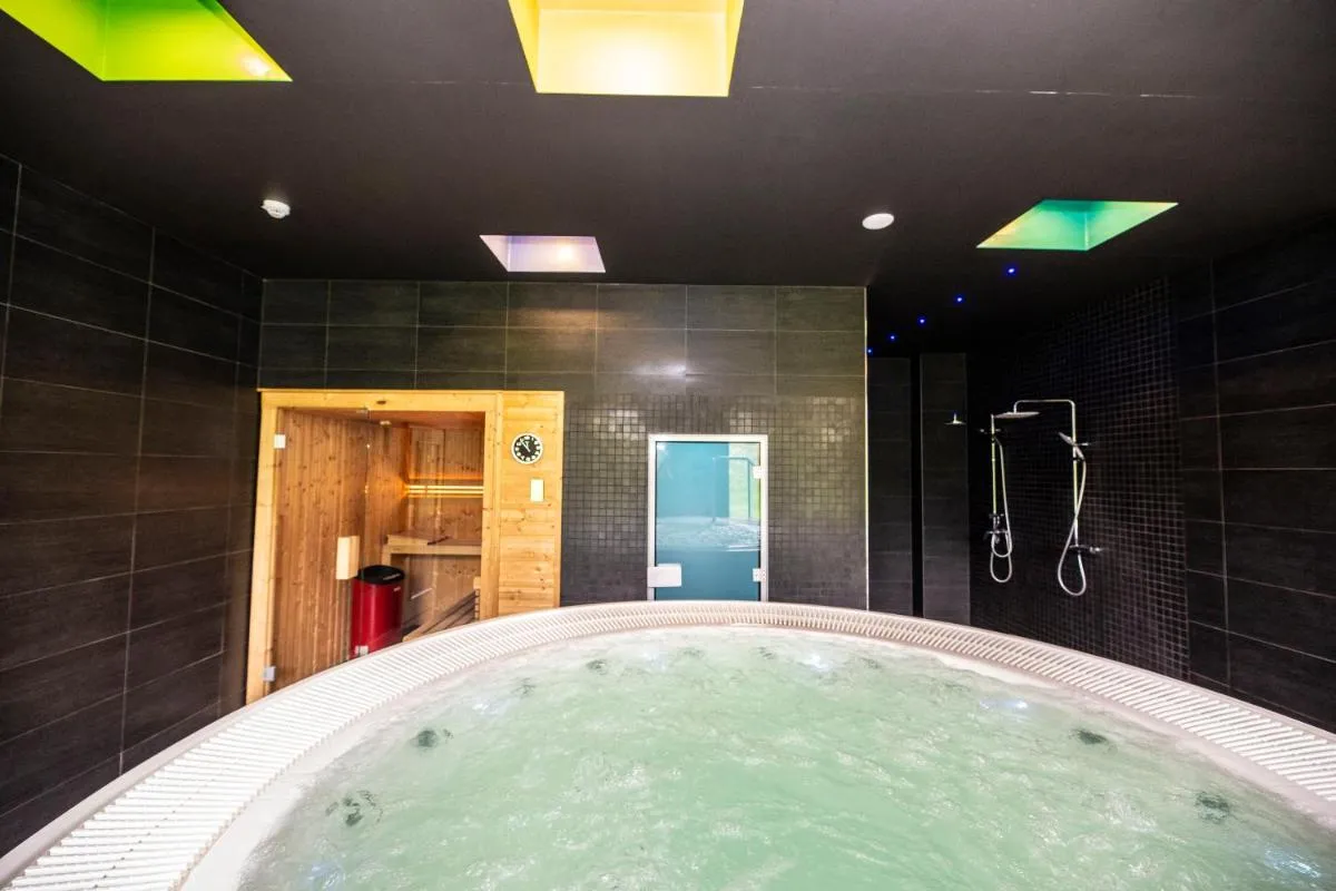 Parkhotel Carlsbad Inn — 3