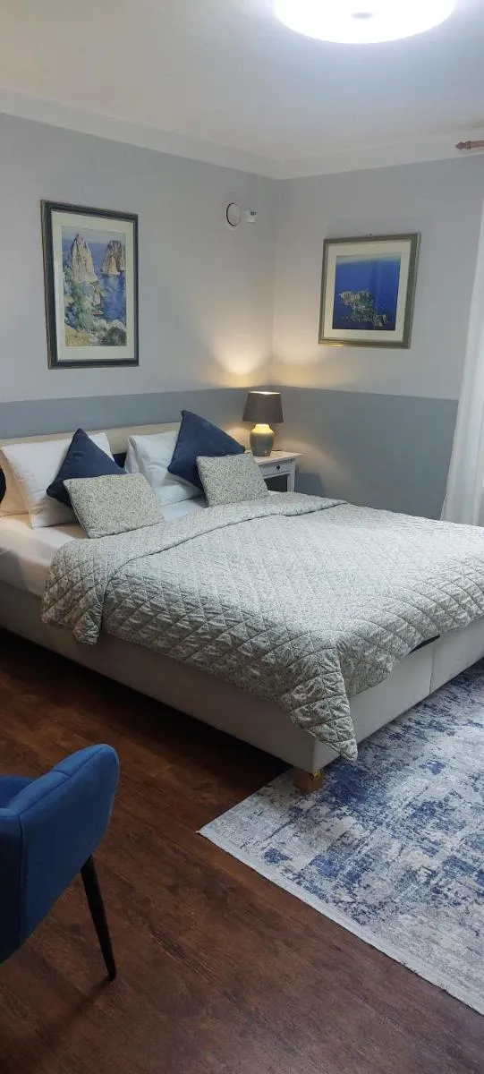 Pension Rainbow*** — 2