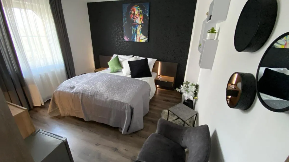 Restaurace Pyramida — 5