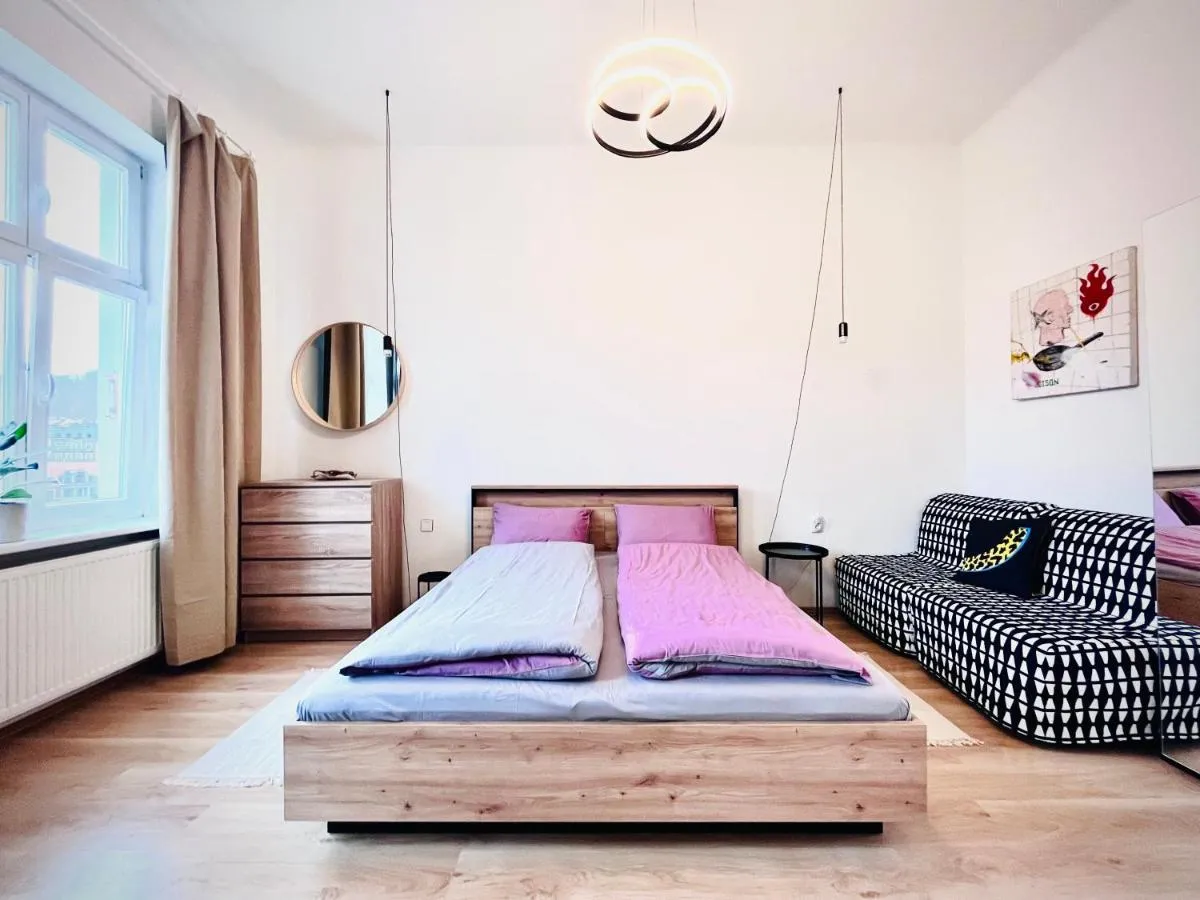 Sunny City – Apartment in SPA Zone with Private Garage — 2