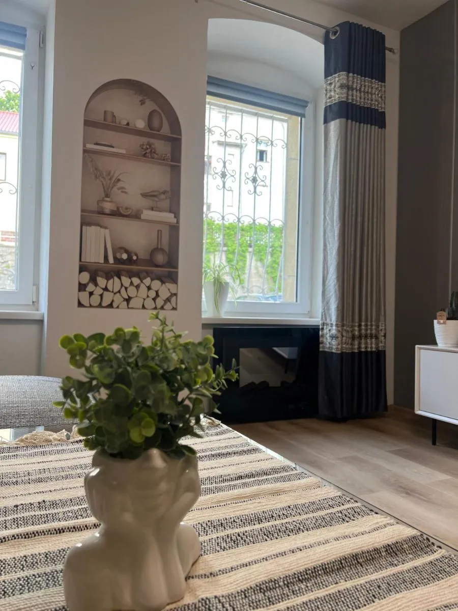 Tiffany’s House — 4