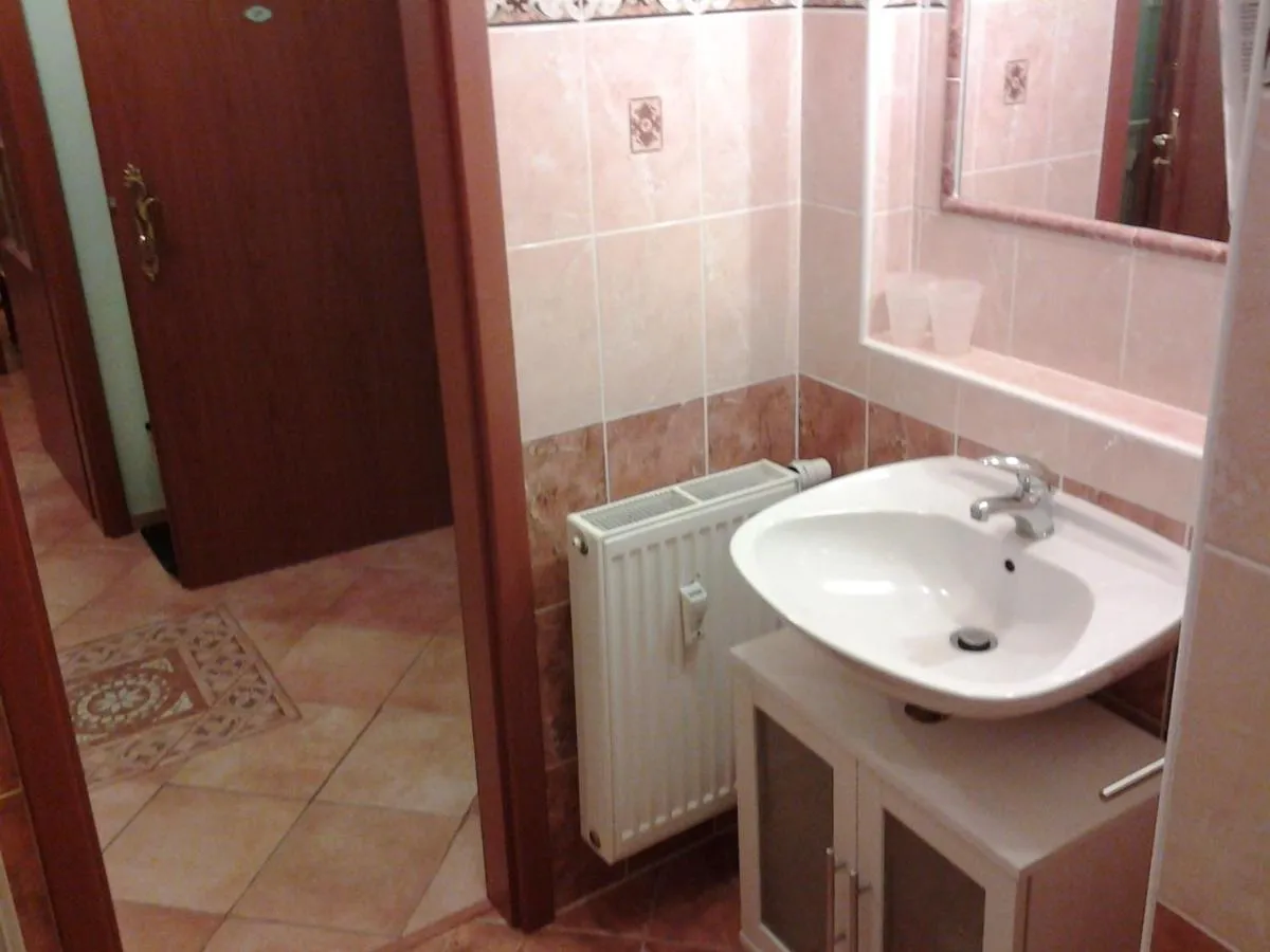 U Tří jehňátek — 3