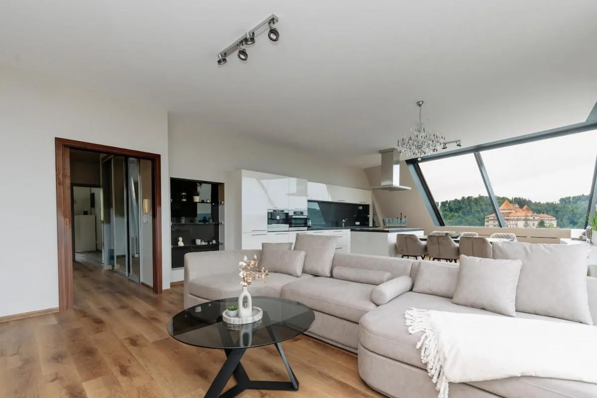 Unique Penthouse with terrace and exceptional view — 4