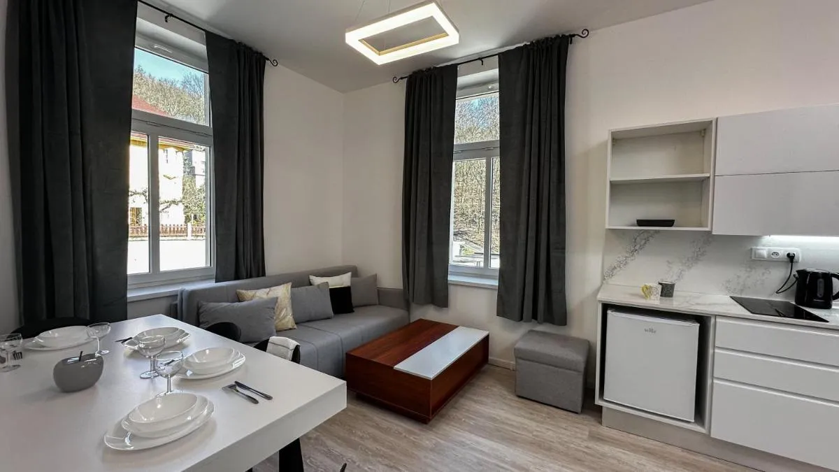 Villa Leopold – apartmánový dům — 3