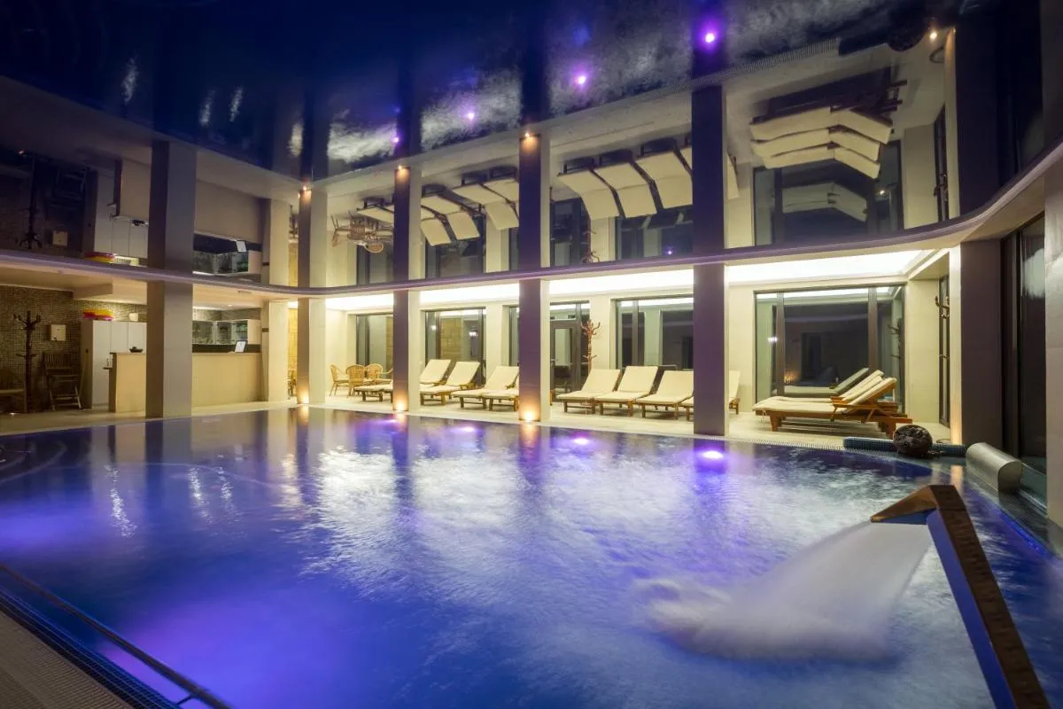 Zámek Lužec Spa & Wellness Resort — 4